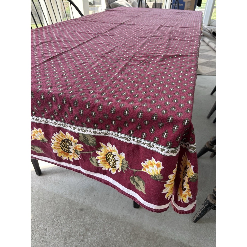 VTG Country Farmhouse Sunflower Border Tablecloth 59x104 Rectangle‎ Red Yellow